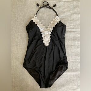 ✨ 5/$15 Crochet-Trimmed Halter Swimsuit